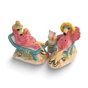 Beach Relaxing Flamingo Ceramic Salt and Pepper Shaker set